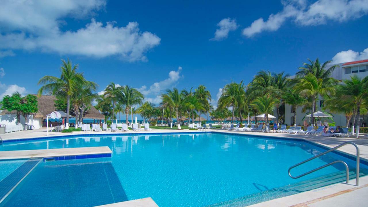 Cancun Beachfront Condo エクステリア 写真